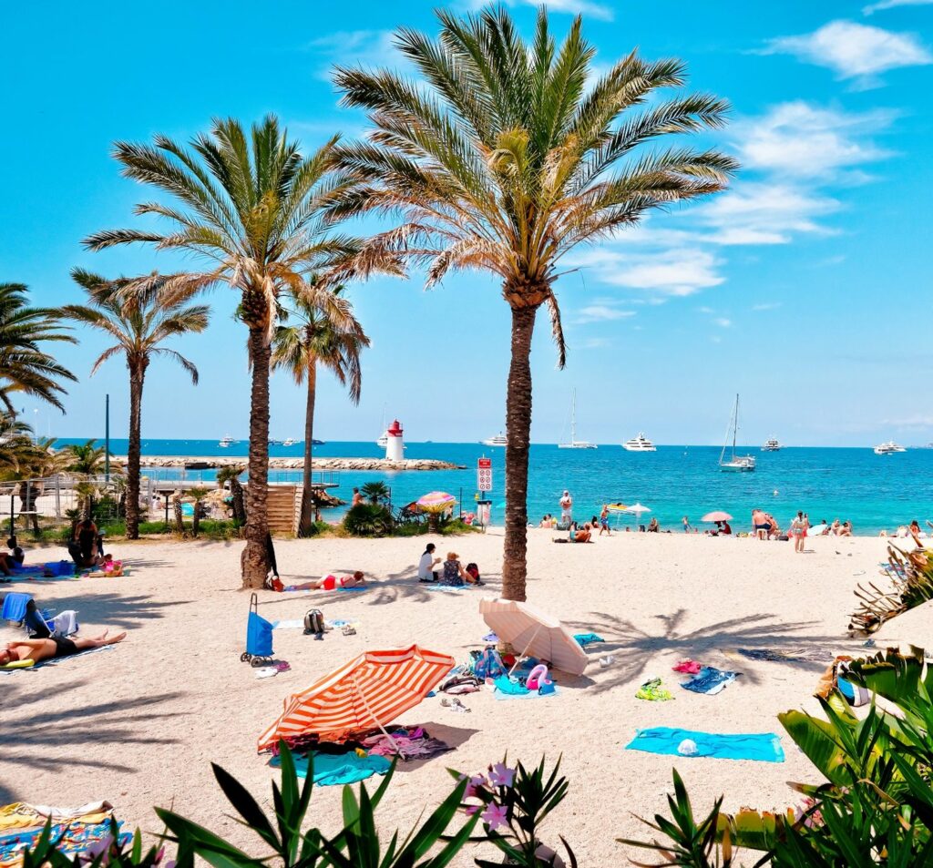 Les plus belles plages de la Côte d'Azur en 2026, Nice Côte Azur weekend et séjour tout compris 2026 2027 vol + hotel, plage, train + hotel